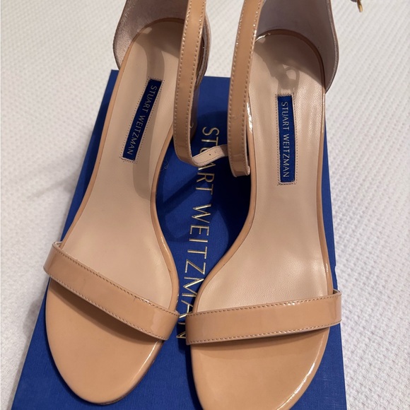 STUART WEITZMAN NudistCurve leather sandals in NUDE 38.5 - Picture 2 of 9